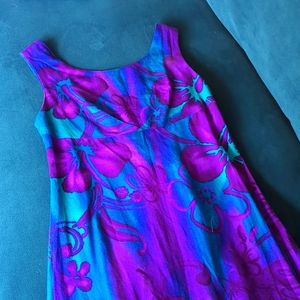 Splendid vintage muu muu. Empire waist, long, long, long. Ukulele not included.